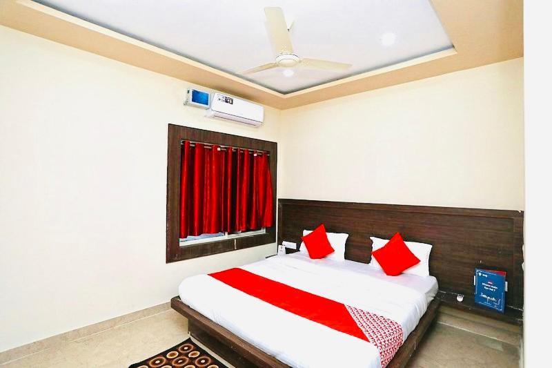 Hotel Galaxy International ! - Shriyash Group *