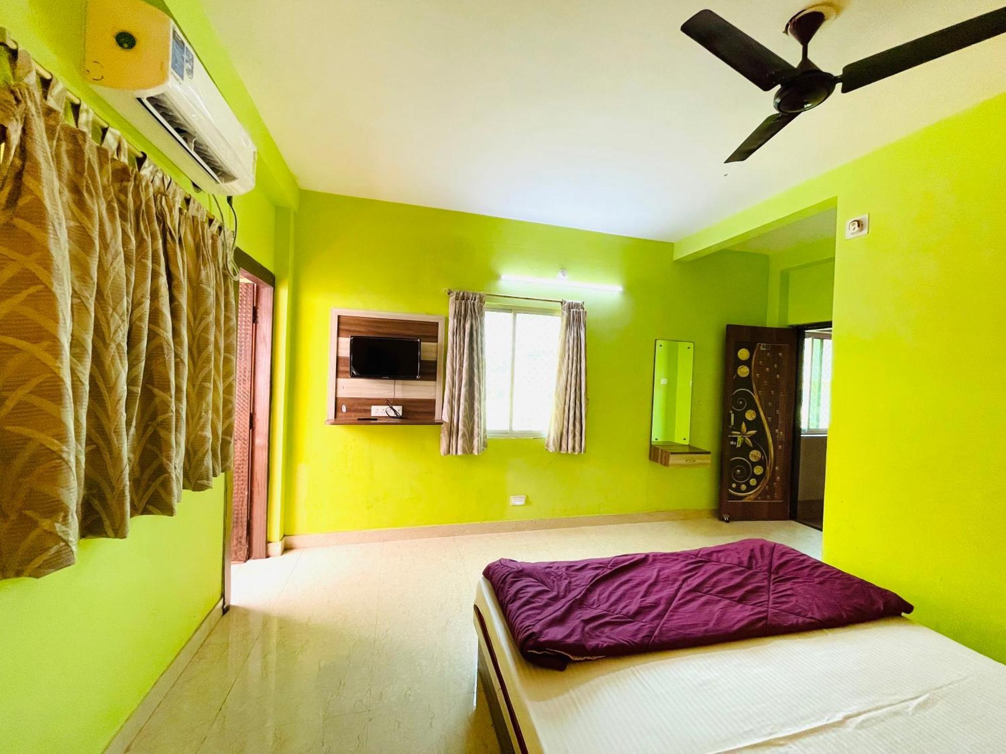 Hotel Galaxy International ! - Shriyash Group Puri