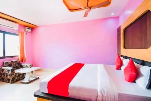 Galaxy International ! - Shriyash Group Hotel