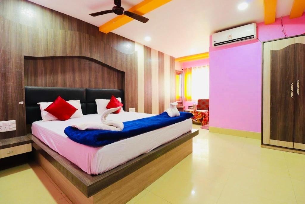 Hotel Galaxy International ! - Shriyash Group *